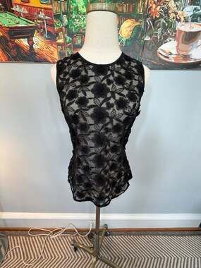 Tracy Reese Sheer Black Lace Applique Button Back Tank Top size 8